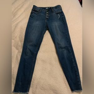 Old Navy High Waisted Button up Super Skinny Rockstar Cut-Off Jeans for women